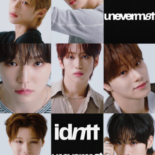 Group-758620f67fa2482f8